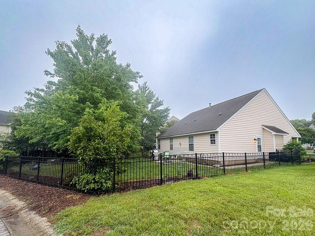5702 Vine Court 21, Indian Trail, NC 28079