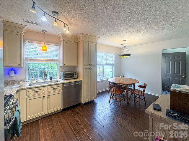 5702 Vine Court 21, Indian Trail, NC 28079
