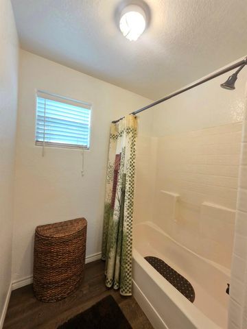 1316 Rampart Street, Bay City, TX 77414