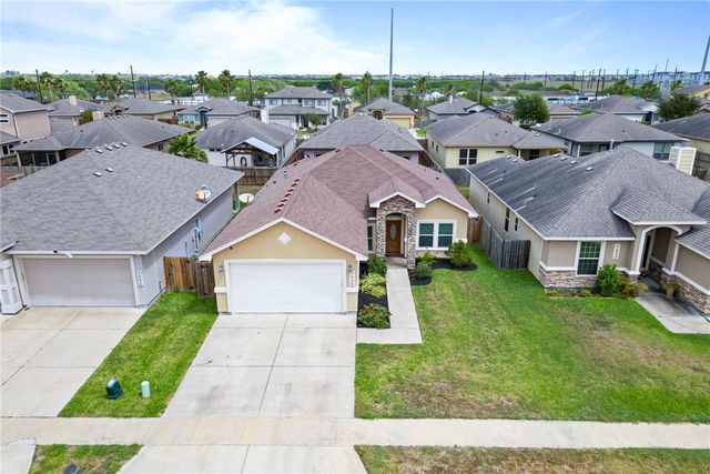 7646 Granite Dr, Corpus Christi, TX 78414