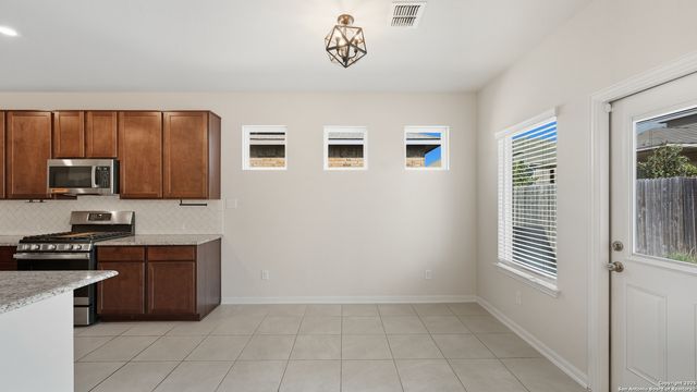 8939 Arundal, Converse, TX 78109