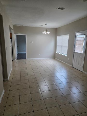10015 Wiloak Street B, Houston, TX 77078
