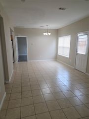 10015 Wiloak Street B, Houston, TX 77078