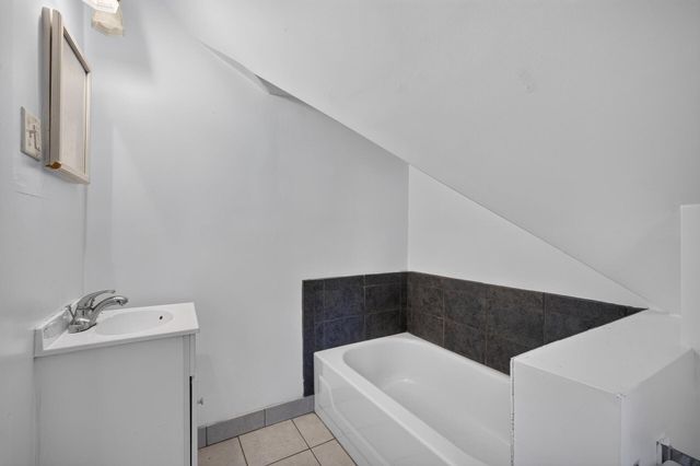 1571 7th Street E, Saint Paul, MN 55106