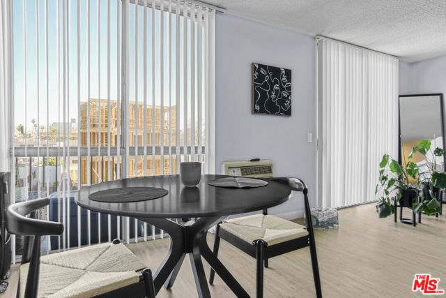 8011 Romaine Street, Los Angeles, CA 90046