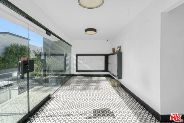 8011 Romaine Street, Los Angeles, CA 90046