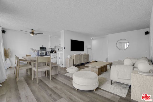 8011 Romaine Street, Los Angeles, CA 90046