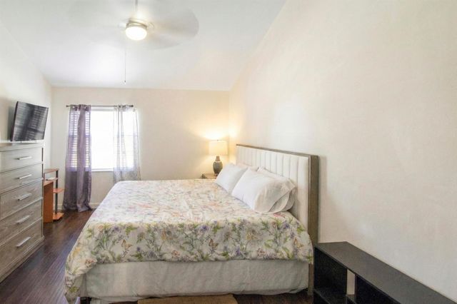 1905 Maplewood Drive, Greenacres, FL 33415