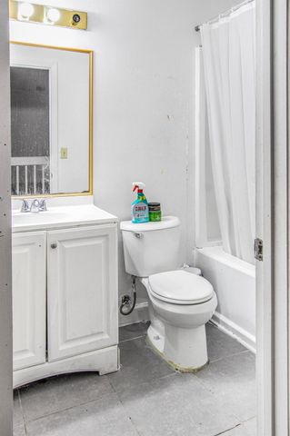 1905 Maplewood Drive, Greenacres, FL 33415