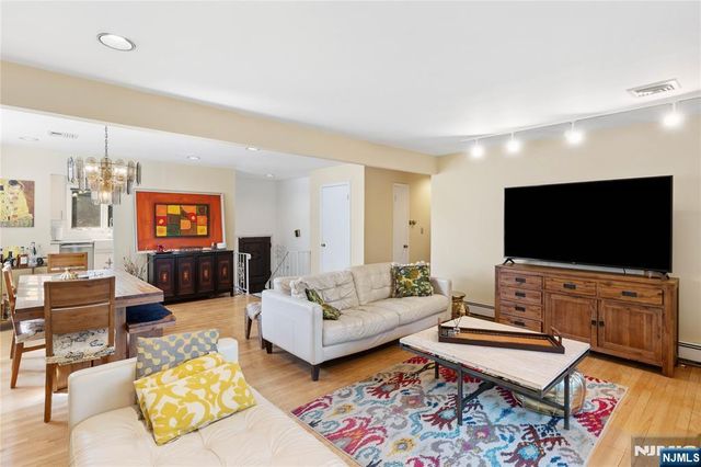 1675 Broad Street, Bloomfield, NJ 07003