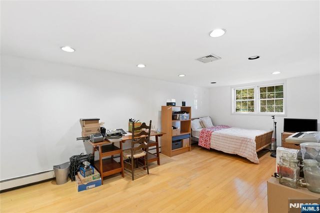 1675 Broad Street, Bloomfield, NJ 07003