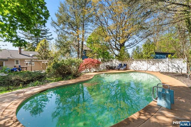 1675 Broad Street, Bloomfield, NJ 07003