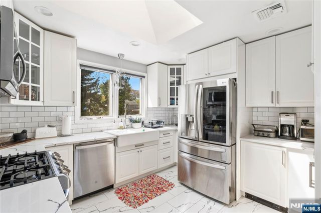 1675 Broad Street, Bloomfield, NJ 07003