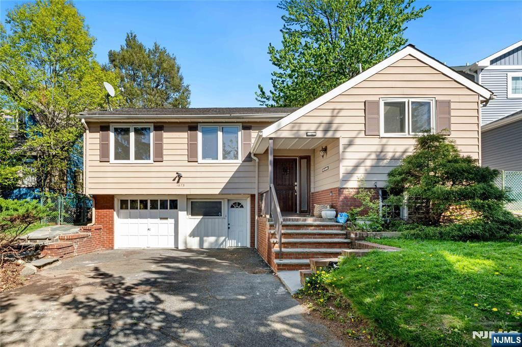 1675 Broad Street, Bloomfield, NJ 07003