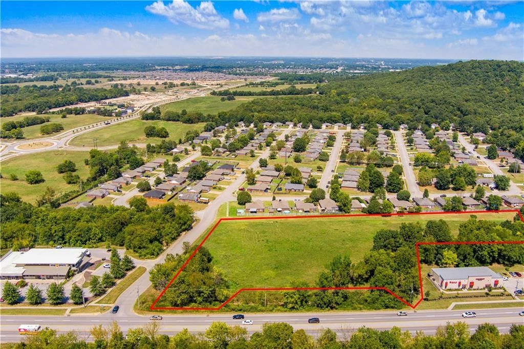 4.83 acres on Martin Luther King, Fayetteville, AR 72704