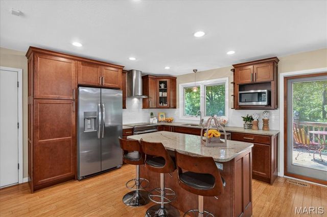 6 Duddin Court, Manchester, MO 63021