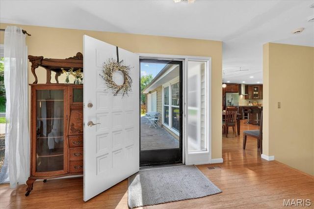 6 Duddin Court, Manchester, MO 63021