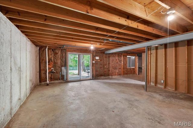 6 Duddin Court, Manchester, MO 63021