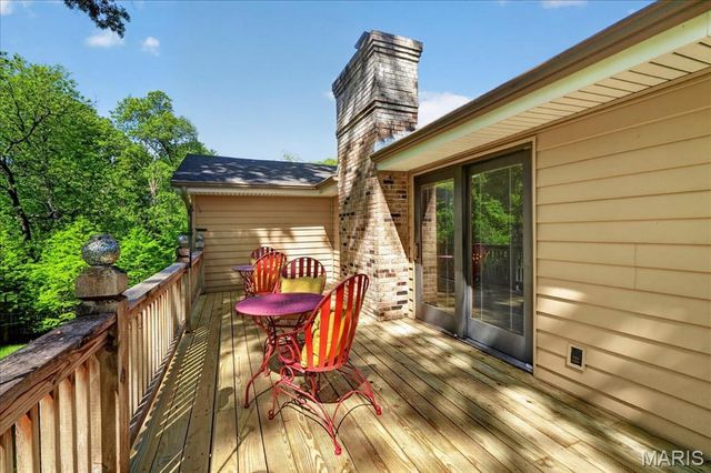 6 Duddin Court, Manchester, MO 63021