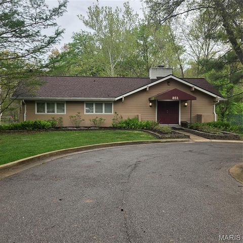 6 Duddin Court, Manchester, MO 63021