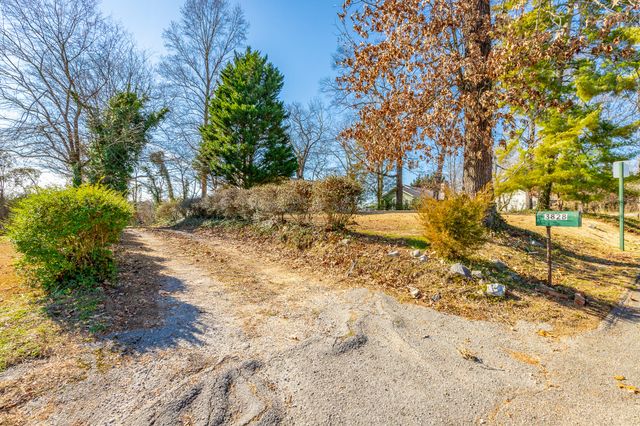 3828 Mission View Avenue, Chattanooga, TN 37411