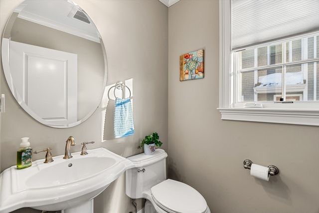 40 Knowles Road, Watertown, MA 02472