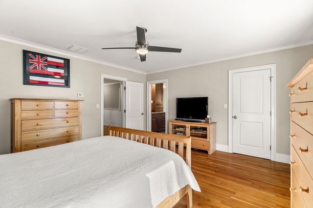 40 Knowles Road, Watertown, MA 02472