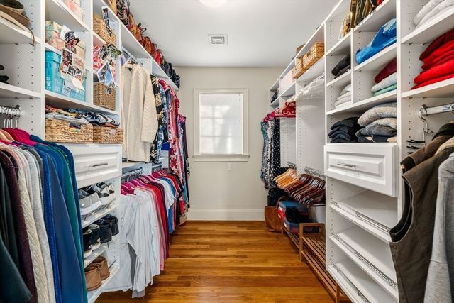 40 Knowles Road, Watertown, MA 02472