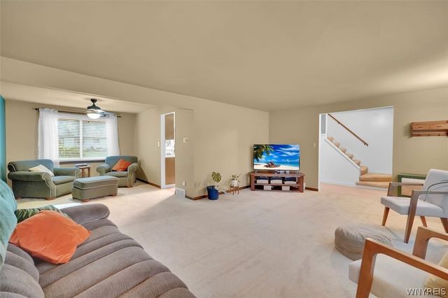 387 Seabrook Drive, Amherst, NY 14221