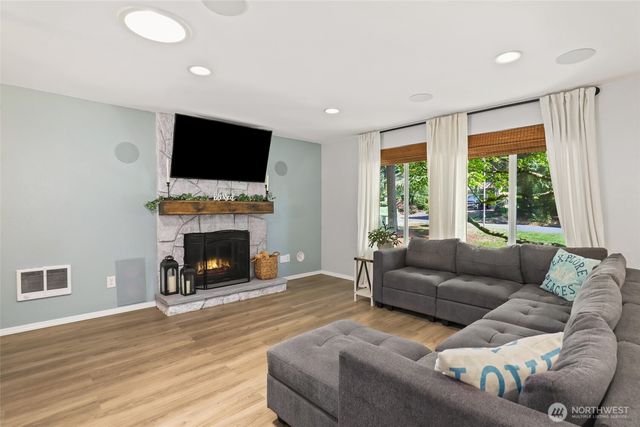 13002 130th Avenue Ct E, Puyallup, WA 98374