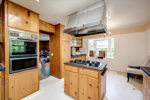 119 Crystal Lake Drive, North Augusta, SC 29841