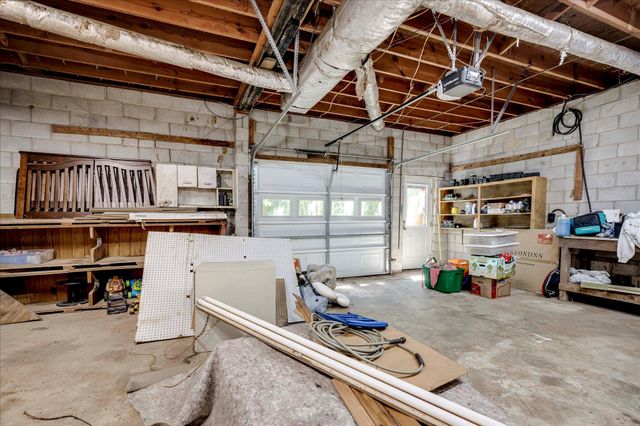 119 Crystal Lake Drive, North Augusta, SC 29841