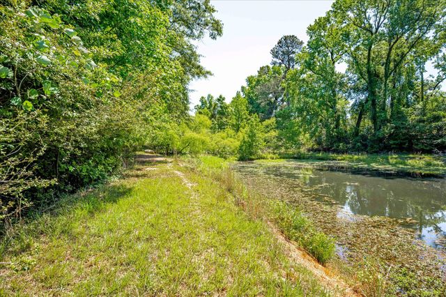 119 Crystal Lake Drive, North Augusta, SC 29841