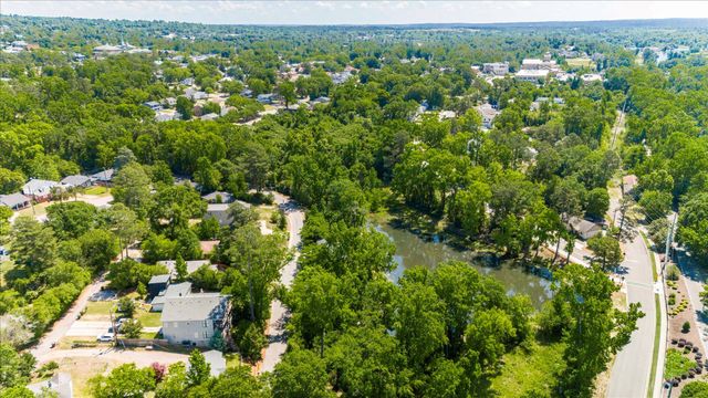 119 Crystal Lake Drive, North Augusta, SC 29841