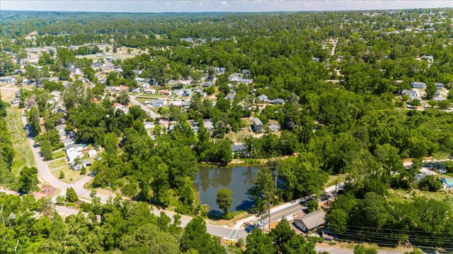 119 Crystal Lake Drive, North Augusta, SC 29841