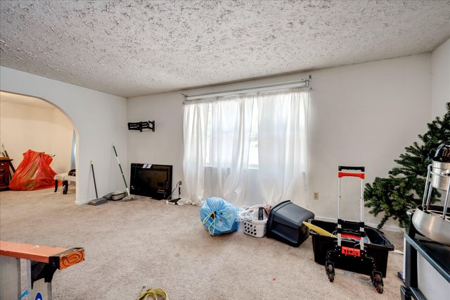 119 Crystal Lake Drive, North Augusta, SC 29841