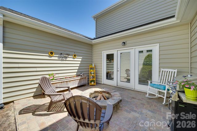 1521 Deer Meadows Drive, Waxhaw, NC 28173