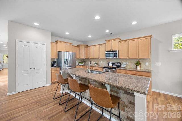 1521 Deer Meadows Drive, Waxhaw, NC 28173