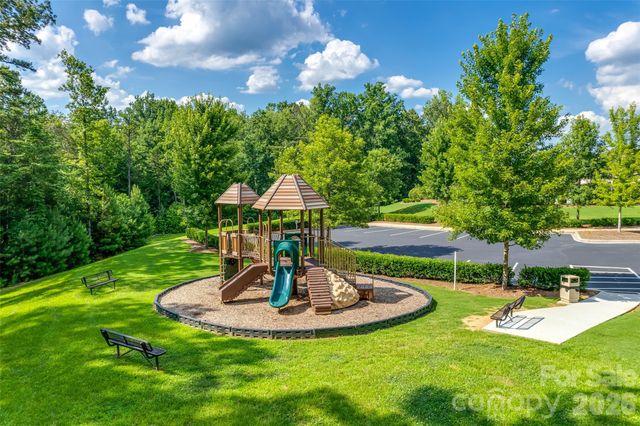 1521 Deer Meadows Drive, Waxhaw, NC 28173