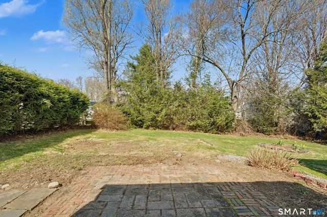 26 Sprucewood Road, Watertown, CT 06795