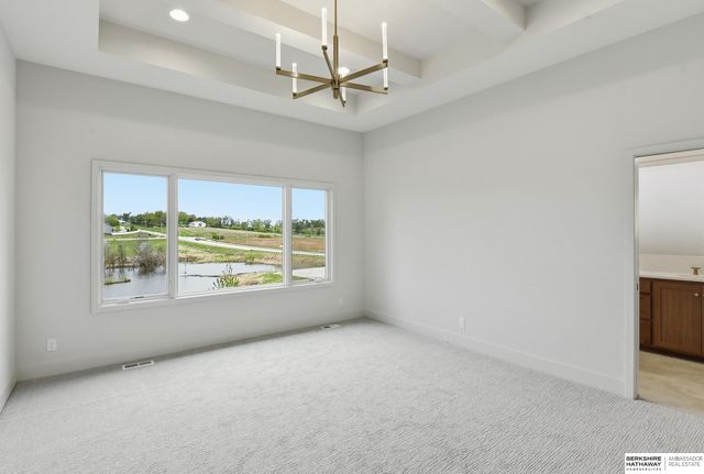 10202 S 117th Street, Papillion, NE 68046