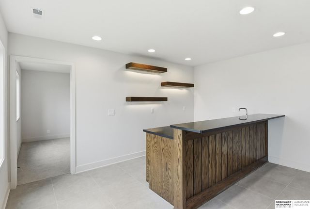 10202 S 117th Street, Papillion, NE 68046