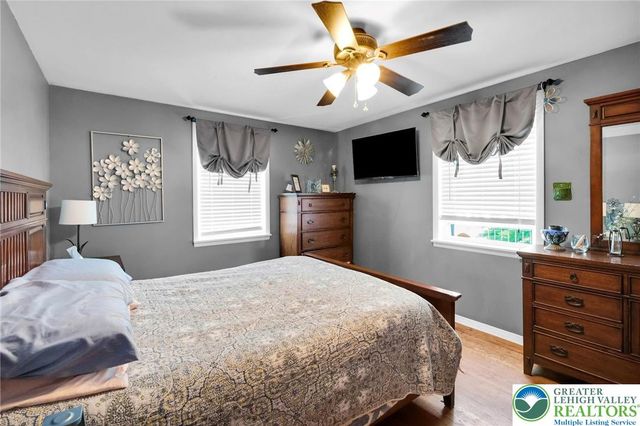 1124 Beverly Avenue, Bethlehem City, PA 18018