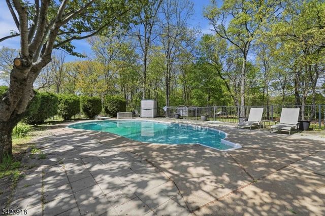 144 Stephens State Park Rd, Mount Olive Twp., NJ 07828