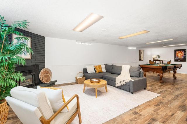 6211 Thomas Avenue S, Richfield, MN 55423