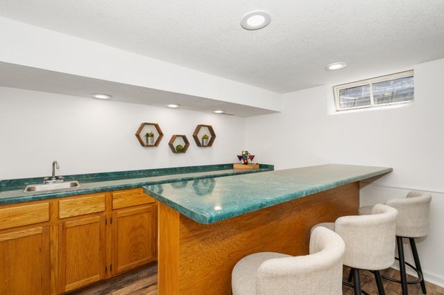 6211 Thomas Avenue S, Richfield, MN 55423