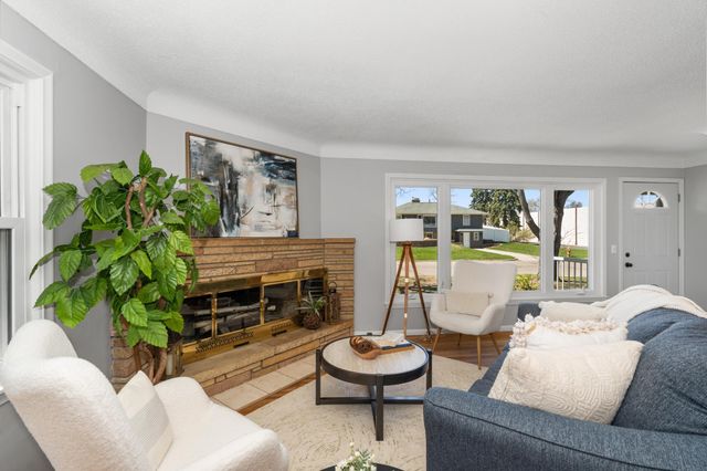 6211 Thomas Avenue S, Richfield, MN 55423