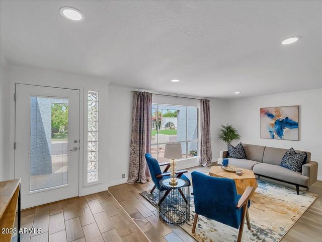 3351 E LAS ROCAS Drive, Phoenix, AZ 85028