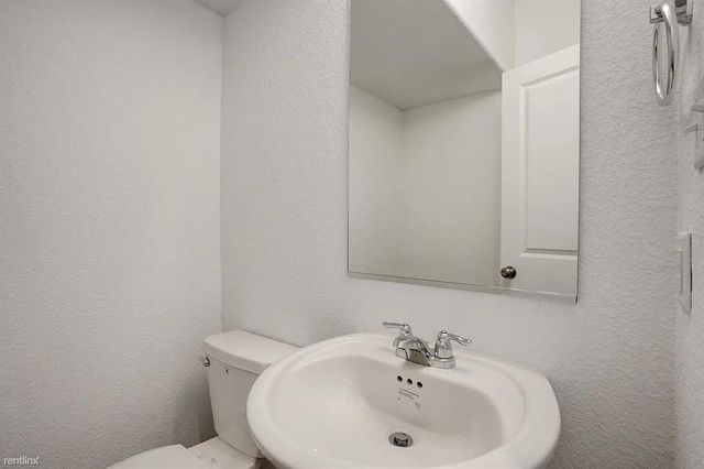 209 Majestic Cedar DR, Liberty Hill, TX 78642