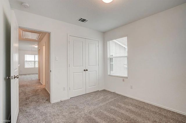 209 Majestic Cedar DR, Liberty Hill, TX 78642